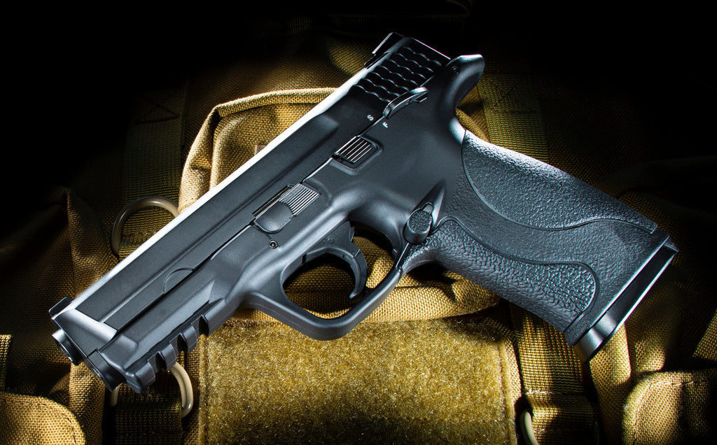 Mastering the Defensive Draw: A Structured Training Method for Faster, Smarter Gun Handling in High-Stress Scenarios